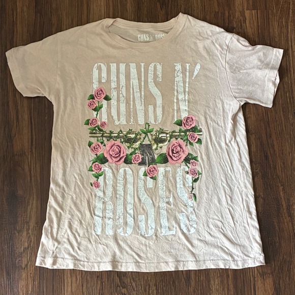 Guns N' Roses Tops - Guns N Roses T Shirt Top Womens Size Small Pink Vintage Style Rock‎ Band Tee